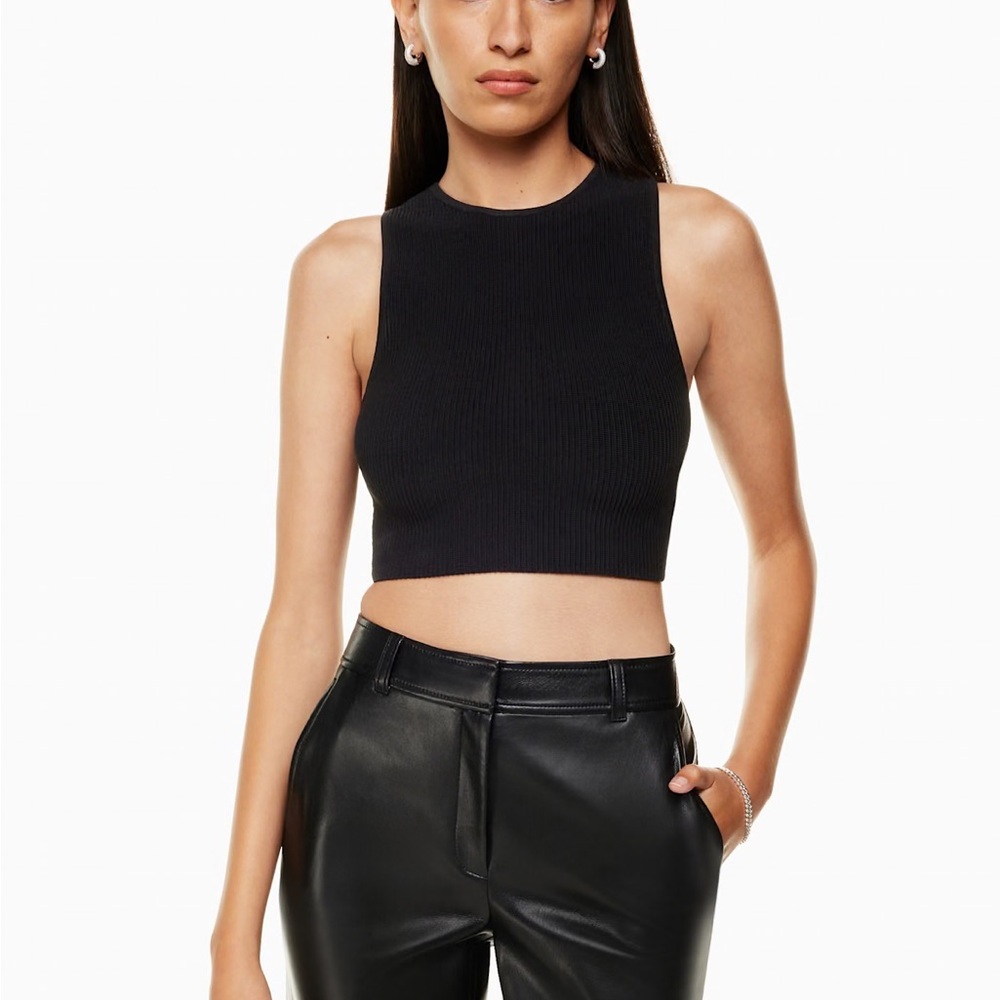 SOLD Aritzia Black Sculpt Knit Racer Cropped Tank